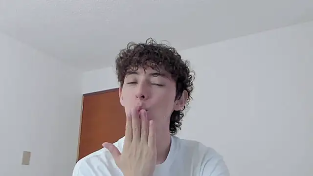 miketwink online show from October 13, 3:51 pm