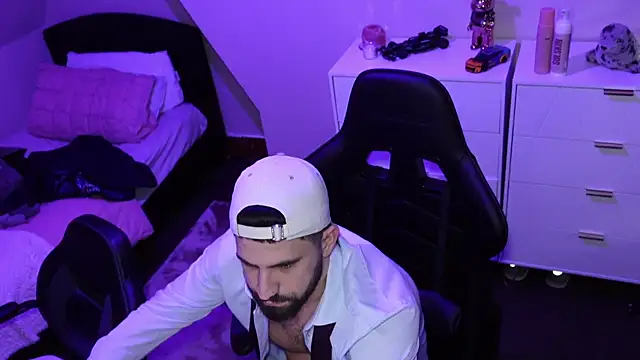 lucas kazimm online show from January 30, 3:51 pm