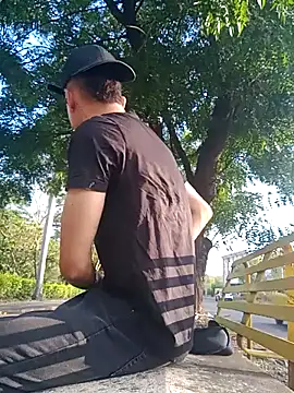 arevalo1124 online show from September 23, 9:47 pm