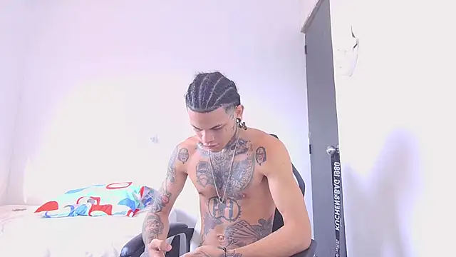 hot man05 online show from February 5, 2:02 pm