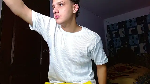 Thomas May4rs online show from November 10, 4:06 am