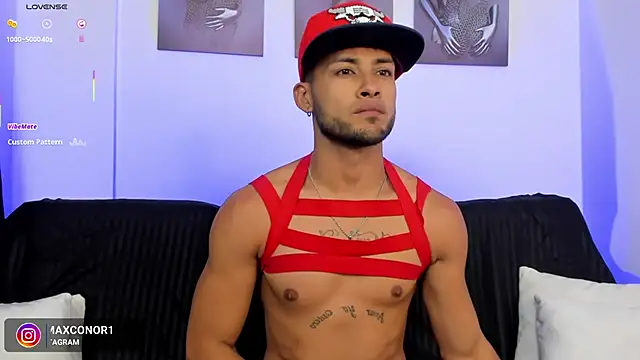 Max Conor1 online show from November 28, 12:03 am