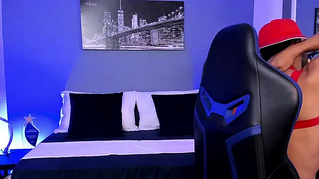 Max Conor1 online show from September 21, 12:05 pm