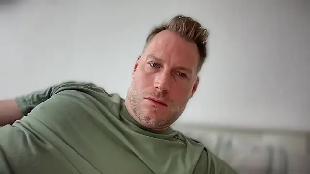 Christian87xxx online show from July 11, 9:00 am