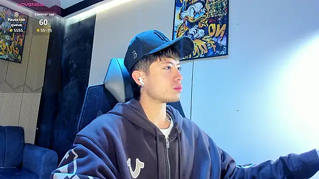 marcuscollins1  online show from February 2, 12:13 pm