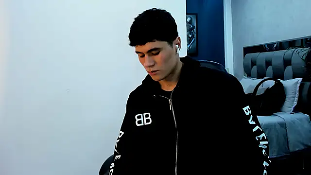 roan birkin online show from November 24, 7:15 pm