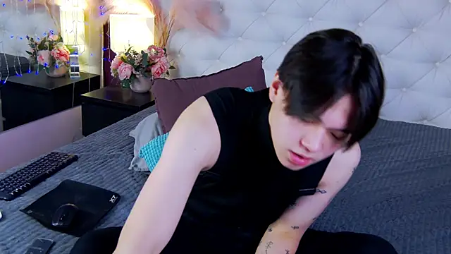 just gay  online show from March 10, 1:21 pm