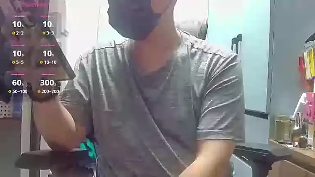 Snapshot of beartopslave chatting on October 23, 5:22 am beartopslave online show from October 23, 5:22 am