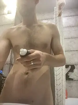 LynnAhNight online show from September 30, 3:12 am