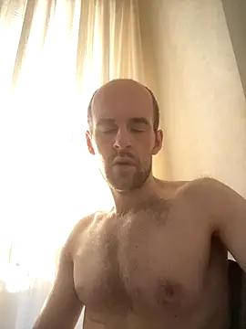 LynnAhNight online show from September 14, 4:36 am