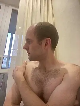 LynnAhNight online show from September 17, 3:07 am