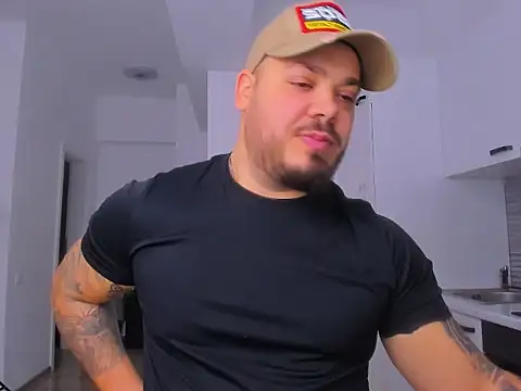 ZackMasterss online show from February 6, 4:09 am