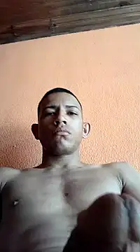 Snapshot of Mineirinho043 chatting on February 13, 12:21 pm Mineirinho043 online show from February 13, 12:21 pm