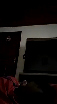 Snapshot of Mineirinho043 chatting on February 18, 10:16 am Mineirinho043 online show from February 18, 10:16 am