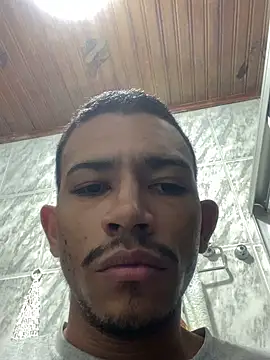 Snapshot of Mineirinho043 chatting on March 11, 2:29 pm Mineirinho043 online show from March 11, 2:29 pm