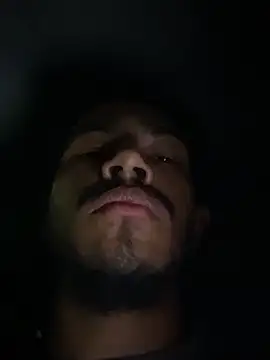 Mineirinho043 online show from November 15, 12:12 am