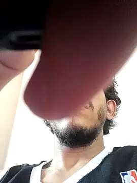 Snapshot of Mineirinho043 chatting on October 6, 2:55 pm Mineirinho043 online show from October 6, 2:55 pm