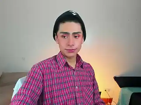 Snapshot of steve__gray chatting on February 13, 2:09 pm steve gray online show from February 13, 2:09 pm