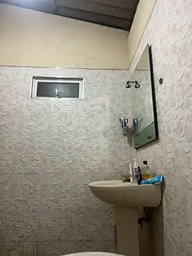 Rishwithr online show from September 20, 2:50 pm