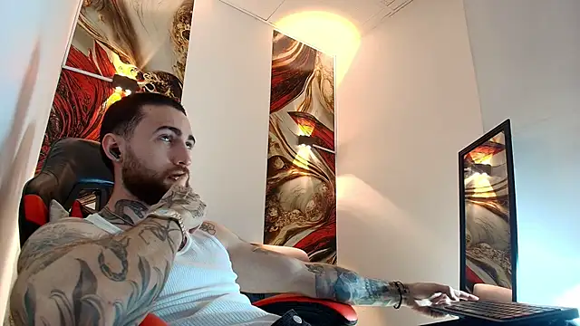 Luke davis01 online show from March 31, 1:13 pm