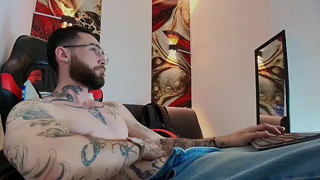 Luke davis01 online show from November 20, 3:00 pm