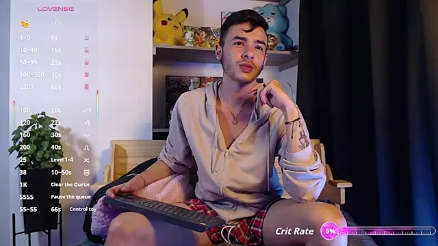 kyle clint07 online show from October 3, 6:35 pm