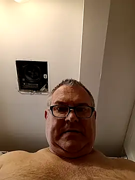 mkestr69 online show from March 21, 8:57 pm