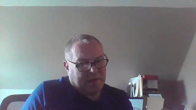mkestr69 online show from April 23, 5:26 pm
