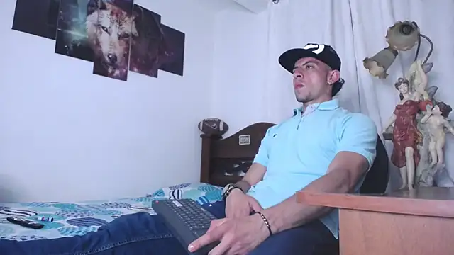 Bull Xvi online show from November 17, 3:09 am