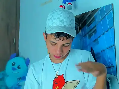 Alessandro 1610 online show from February 27, 6:18 am