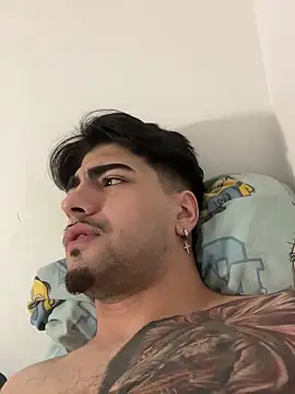 jovencitoboy21 online show from February 18, 2:16 pm