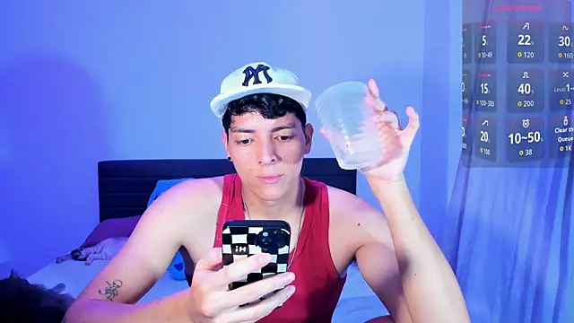  JacobMiller   online show from June 13, 11:13 pm