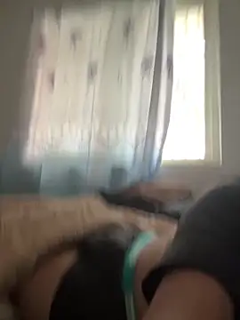 0W00GIGi online show from March 1, 2:04 am