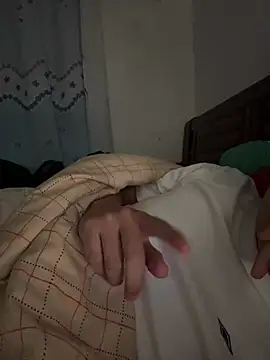 0W00GIGi online show from March 7, 1:40 pm