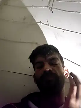 UYSIE online show from March 23, 8:48 pm