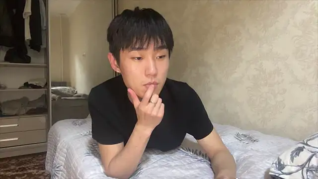 Brian Stars online show from April 11, 7:50 pm