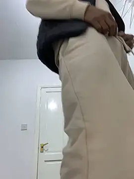 Fuckboy2535 online show from March 1, 8:21 pm