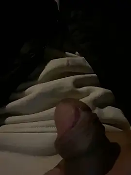 Fuckboy2535 online show from March 2, 7:21 am