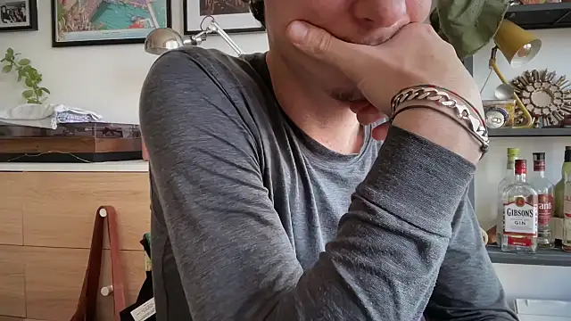 MikymikeBBWD online show from December 16, 11:17 am