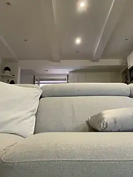 Snapshot of morfeoX chatting on October 5, 9:57 am morfeoX online show from October 5, 9:57 am