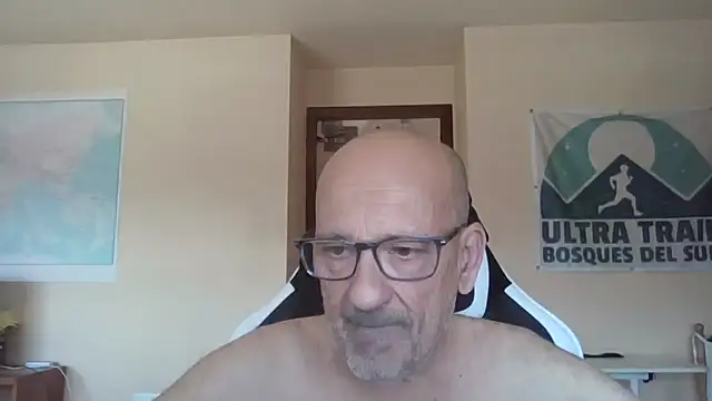 llopaco online show from May 31, 10:05 am