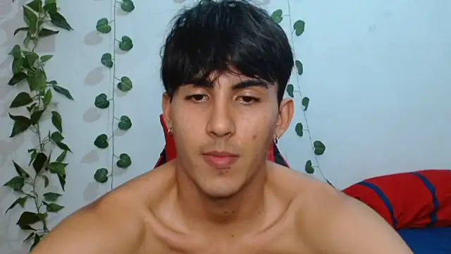 neithanzynxx online show from February 26, 7:36 pm
