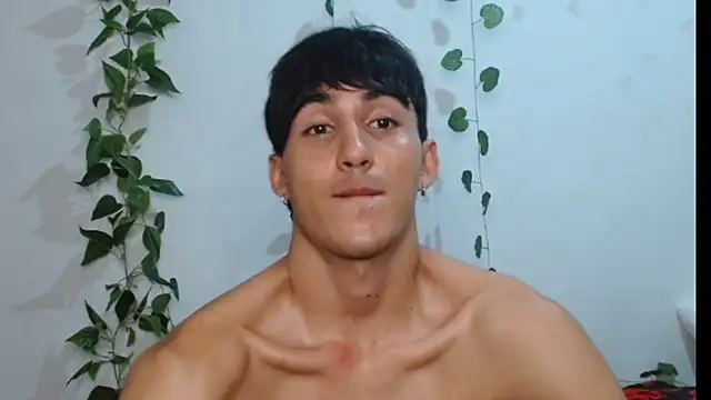 neithanzynxx online show from February 22, 7:32 pm