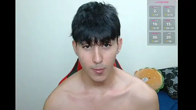 neithanzynxx online show from October 3, 8:14 pm