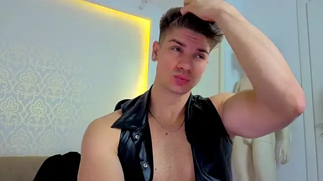 MaxKaiden online show from April 30, 4:52 am
