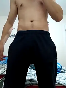 Eusuntnoulgigolo online show from February 22, 9:10 pm