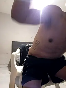 LeonRoots online show from March 1, 11:43 am