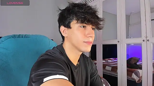 Allex Cano online show from February 14, 8:26 pm