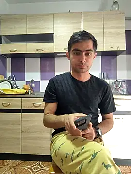 andreiiiii2025 online show from March 18, 7:23 am