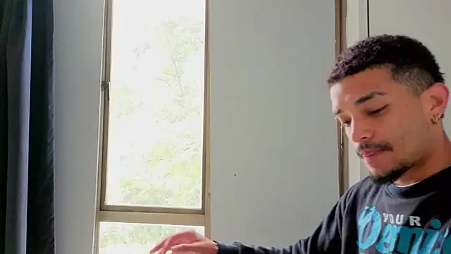 eross chipre  online show from October 23, 2:42 pm